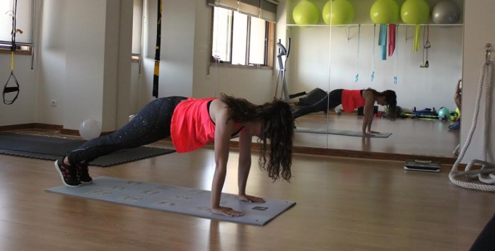 Taste It: 7 dias, 7 exercícios de solo – 5ª feira | Global News Portugal prancha 1